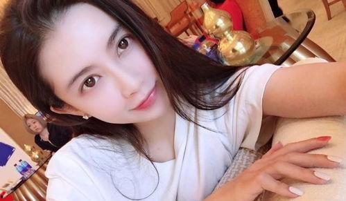 网红泡泡黄钰杰吃瓜视频,揭秘娱乐圈幕后真相