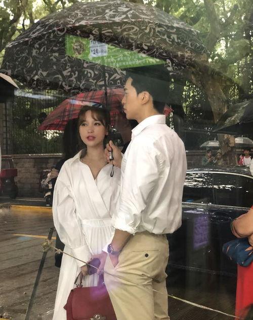 在恋爱综艺吃瓜宝书网,揭秘明星情侣甜蜜背后的真实故事