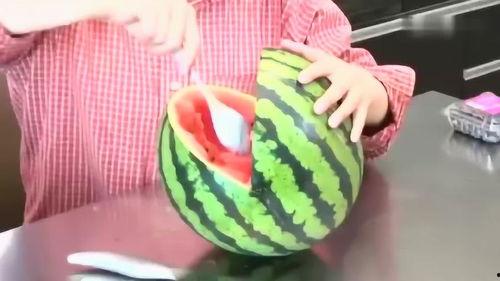 网红刀小刀吃瓜视频,揭秘网红圈幕后故事