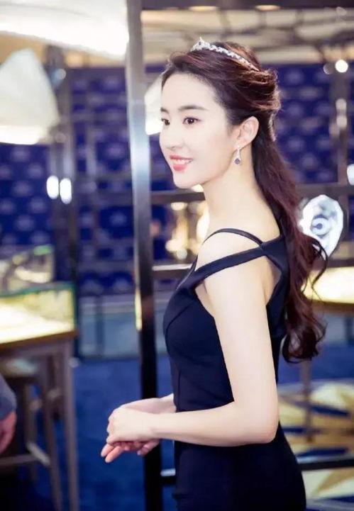 网红吃瓜模特,揭秘模特圈幕后故事